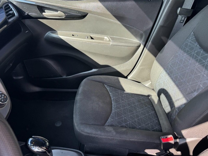 Chevrolet Spark Vehicle Image 13