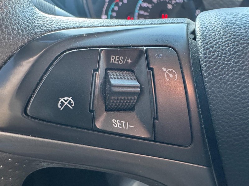 Chevrolet Spark Vehicle Image 16