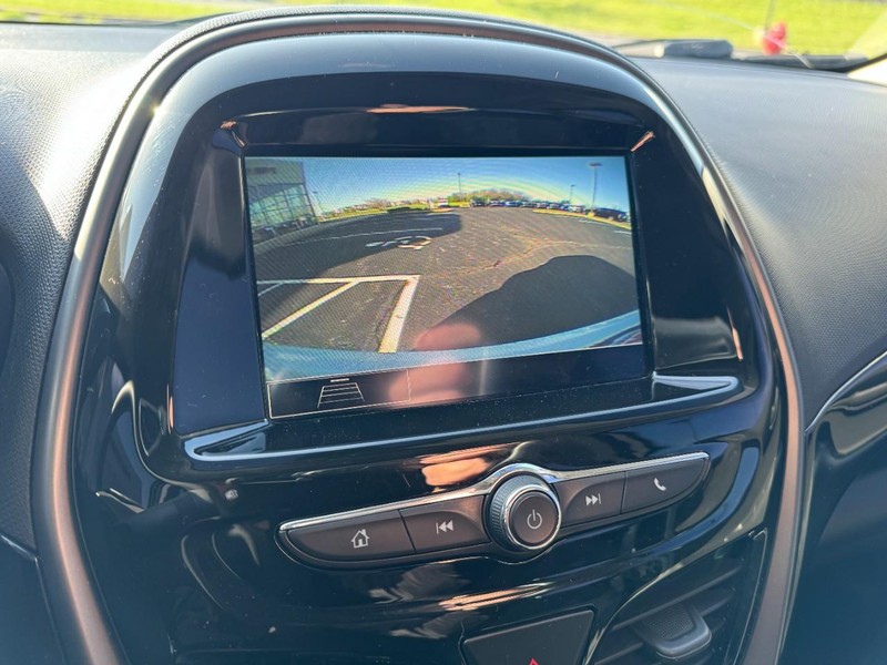 Chevrolet Spark Vehicle Image 20