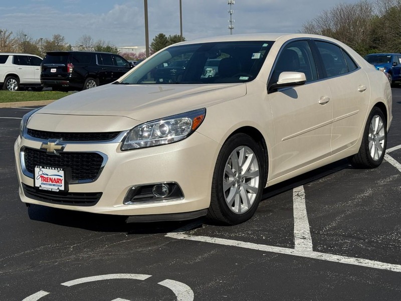 Chevrolet Malibu Vehicle Image 08
