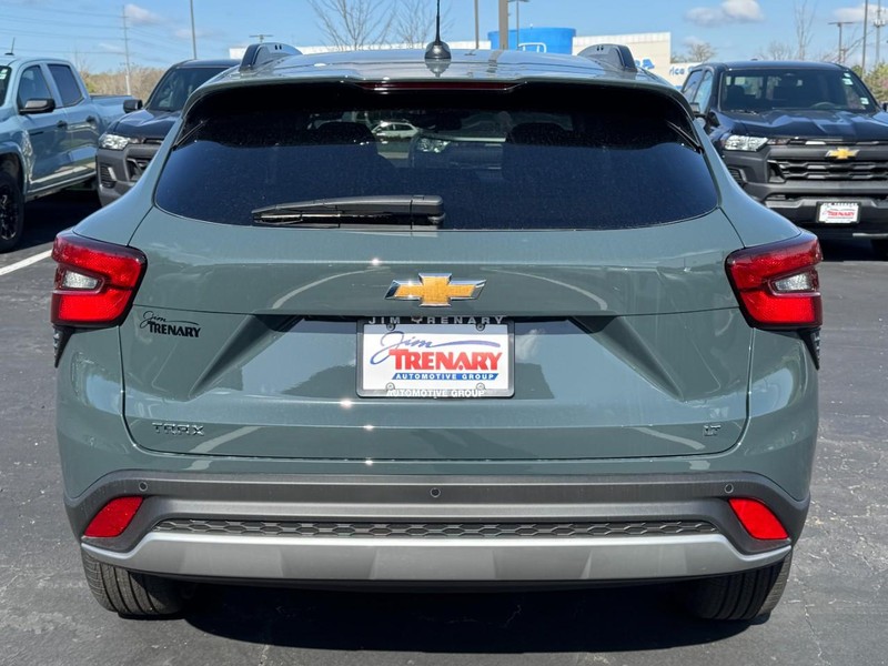 Chevrolet Trax Vehicle Image 04