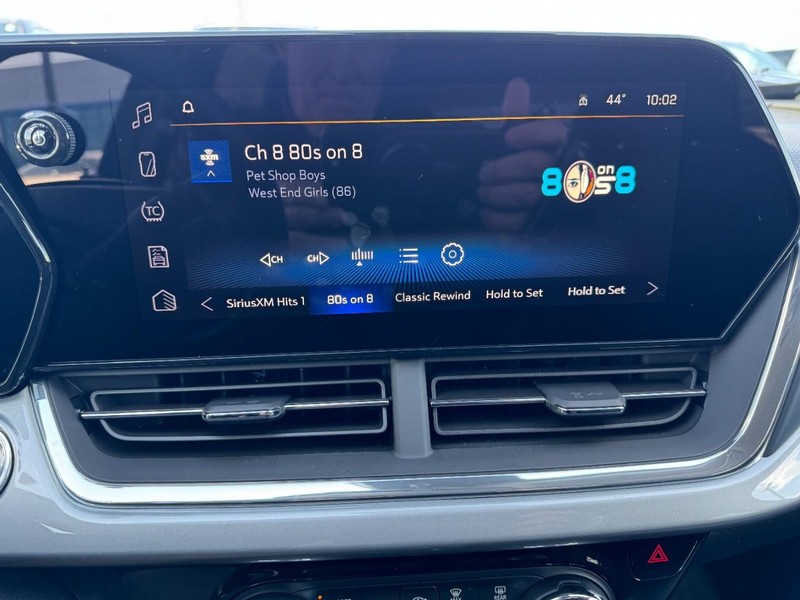 Chevrolet Trax Vehicle Image 14