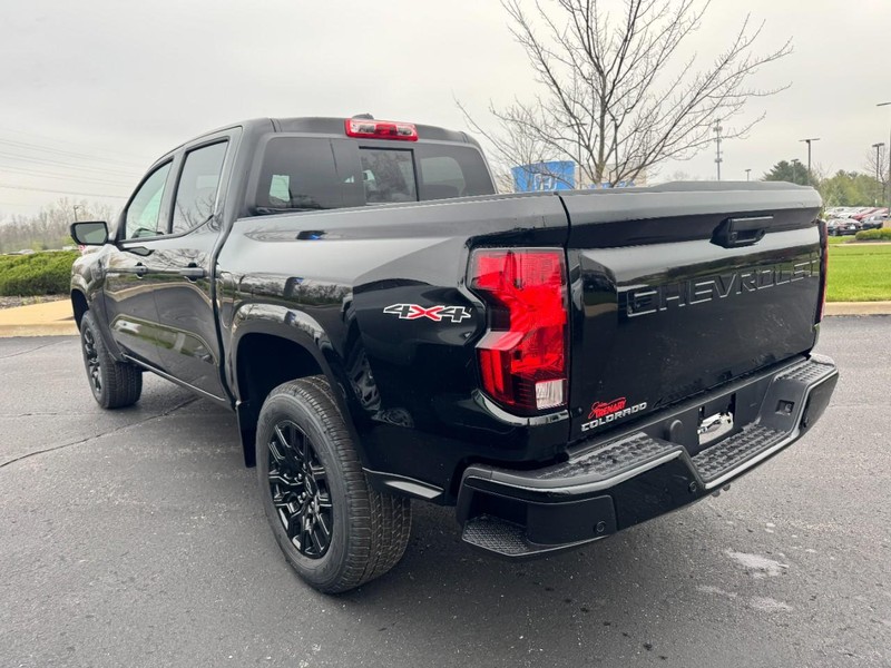 Chevrolet Colorado Vehicle Image 05