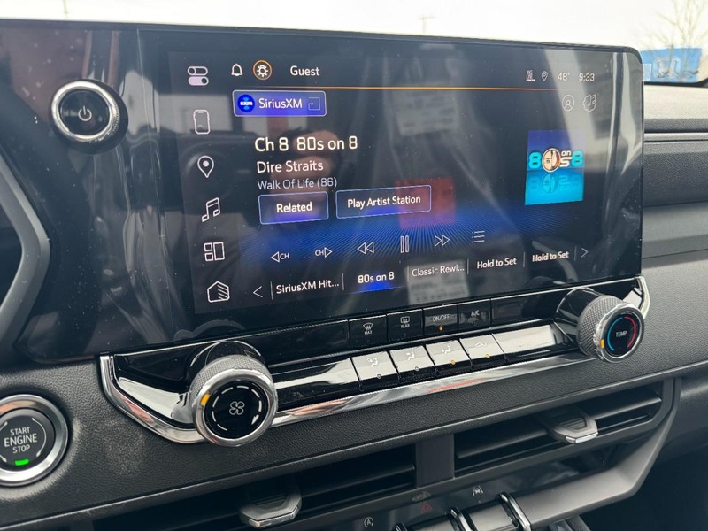 Chevrolet Colorado Vehicle Image 14
