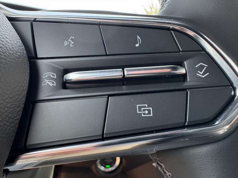 Chevrolet Tahoe Vehicle Image 14