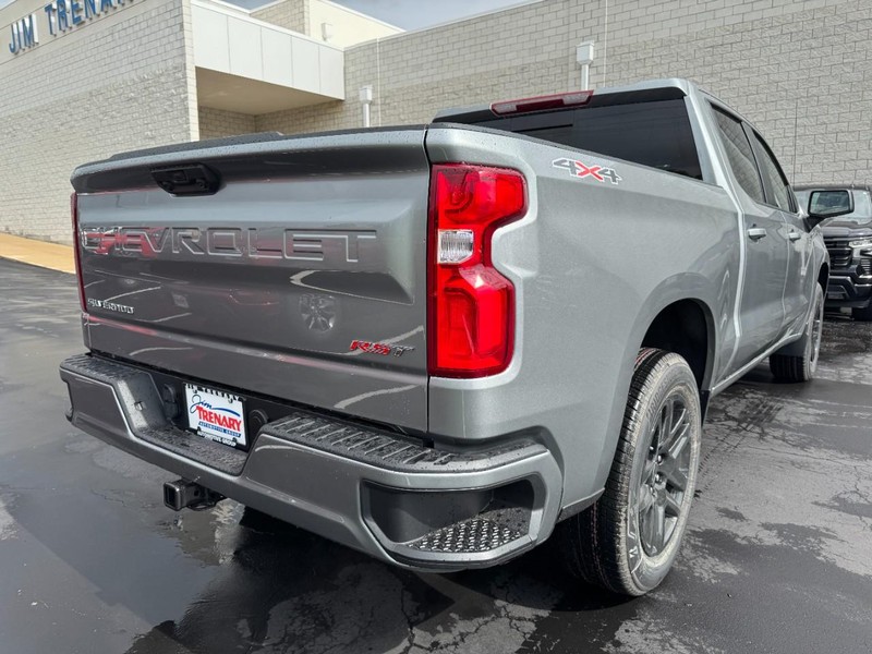 Chevrolet Silverado 1500 Vehicle Image 04