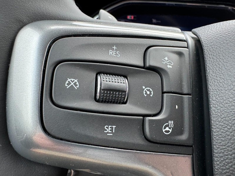 Chevrolet Silverado 1500 Vehicle Image 10