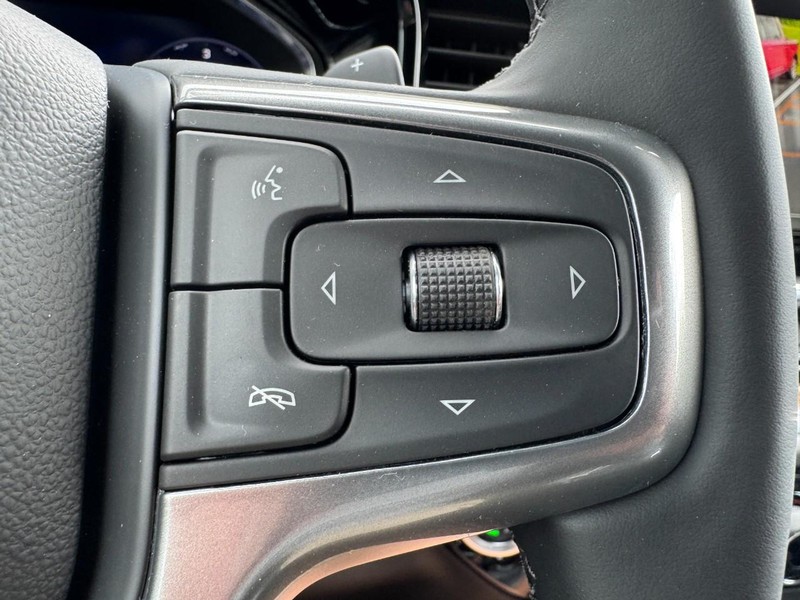 Chevrolet Silverado 1500 Vehicle Image 11