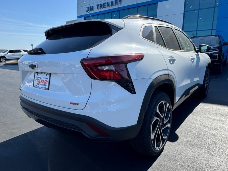Chevrolet Trax Vehicle Image 03