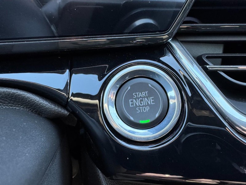 Chevrolet Trax Vehicle Image 16