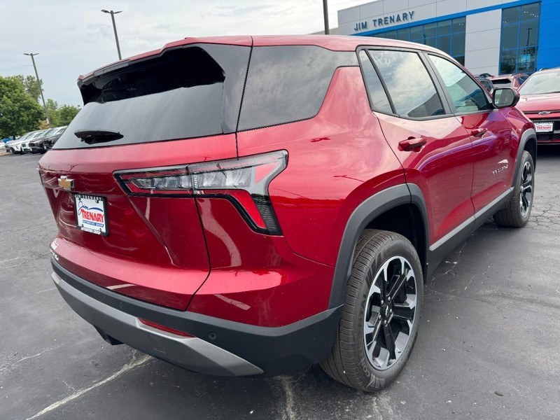 Chevrolet Equinox Vehicle Image 03