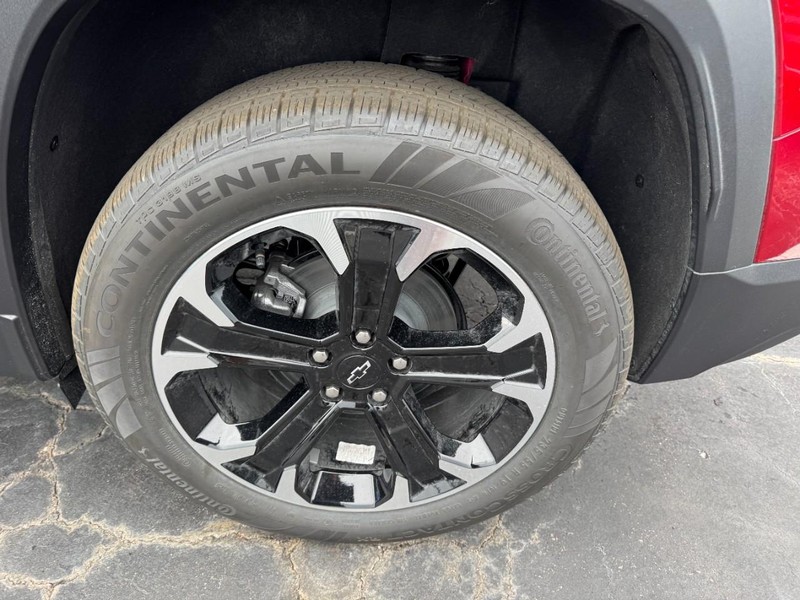Chevrolet Equinox Vehicle Image 06