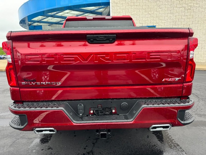 Chevrolet Silverado 1500 Vehicle Image 04