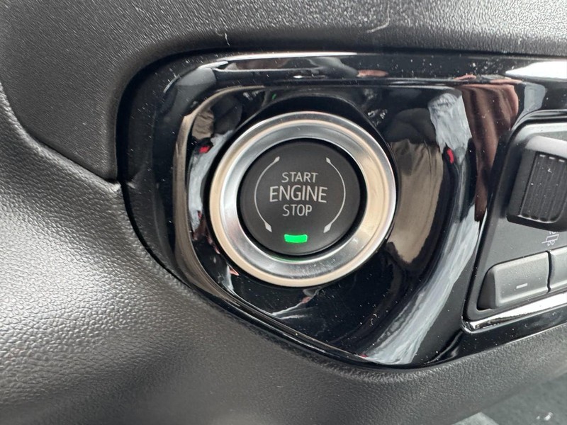 Chevrolet Silverado 1500 Vehicle Image 18