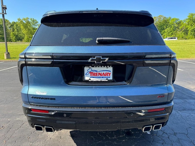 Chevrolet Traverse Vehicle Image 04