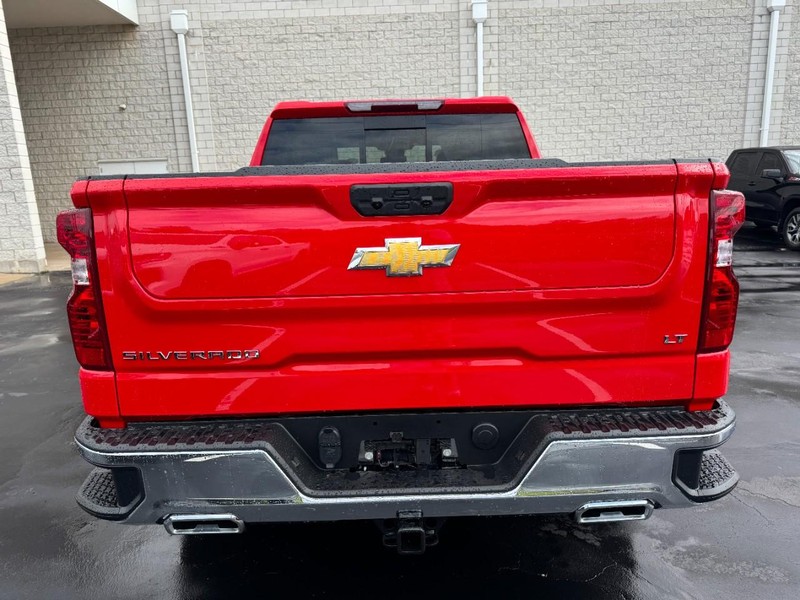 Chevrolet Silverado 1500 Vehicle Image 05