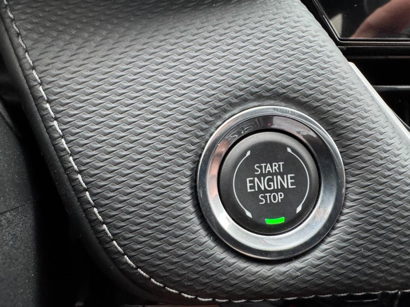 Chevrolet Equinox Vehicle Image 17