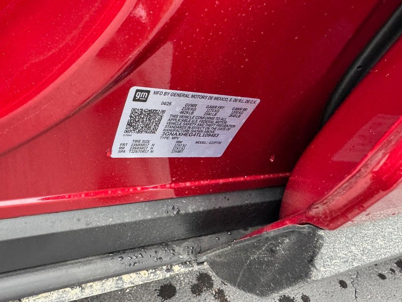 Chevrolet Equinox Vehicle Image 18