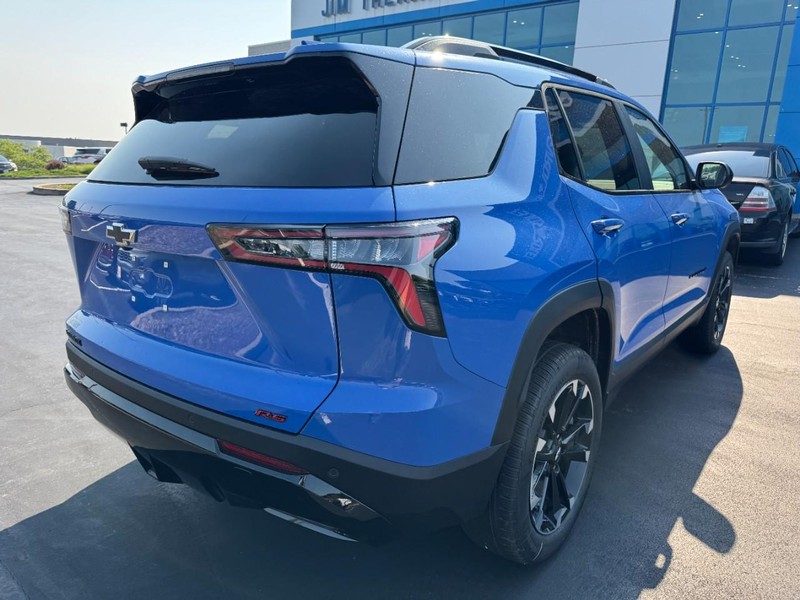 Chevrolet Equinox Vehicle Image 03