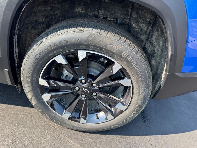 Chevrolet Equinox Vehicle Image 06