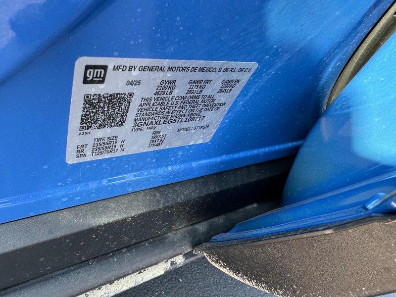 Chevrolet Equinox Vehicle Image 18