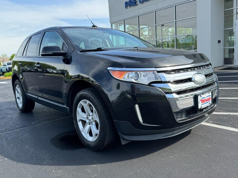 Ford Edge Vehicle Image 02