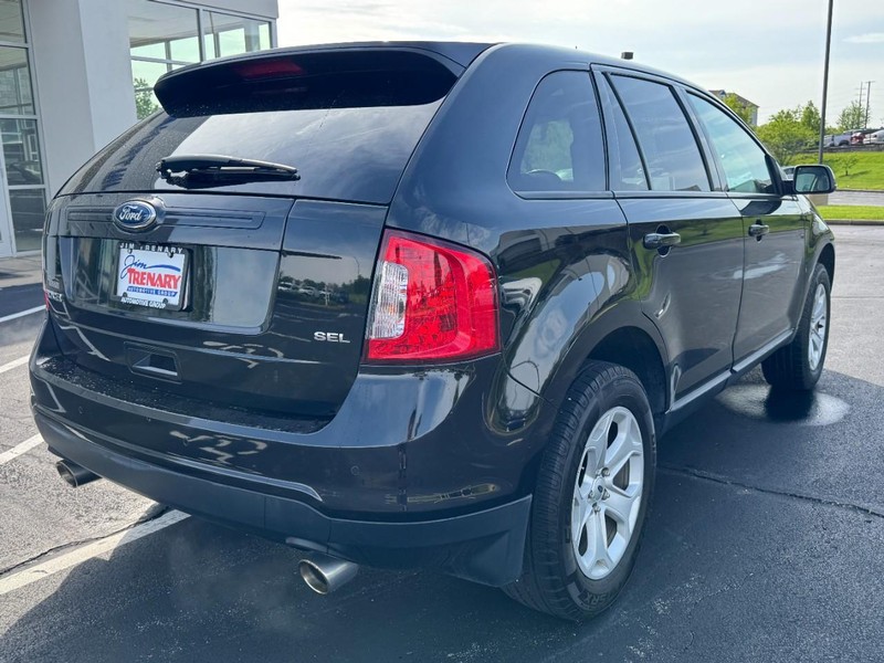 Ford Edge Vehicle Image 03