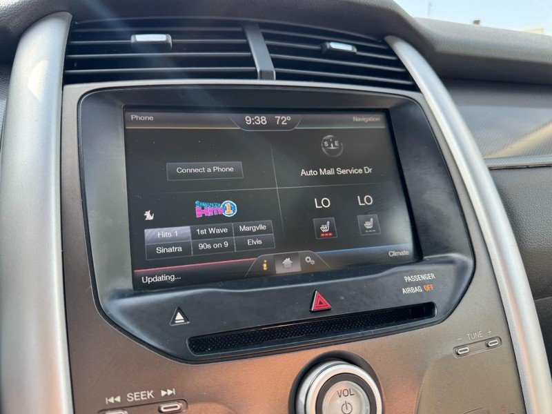 Ford Edge Vehicle Image 20