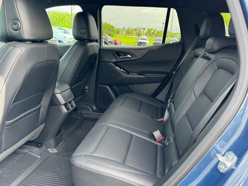 Chevrolet Equinox Vehicle Image 07