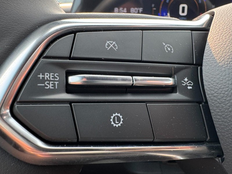 Chevrolet Equinox Vehicle Image 11