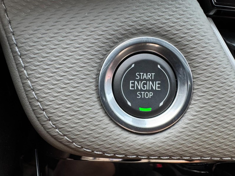 Chevrolet Equinox Vehicle Image 17