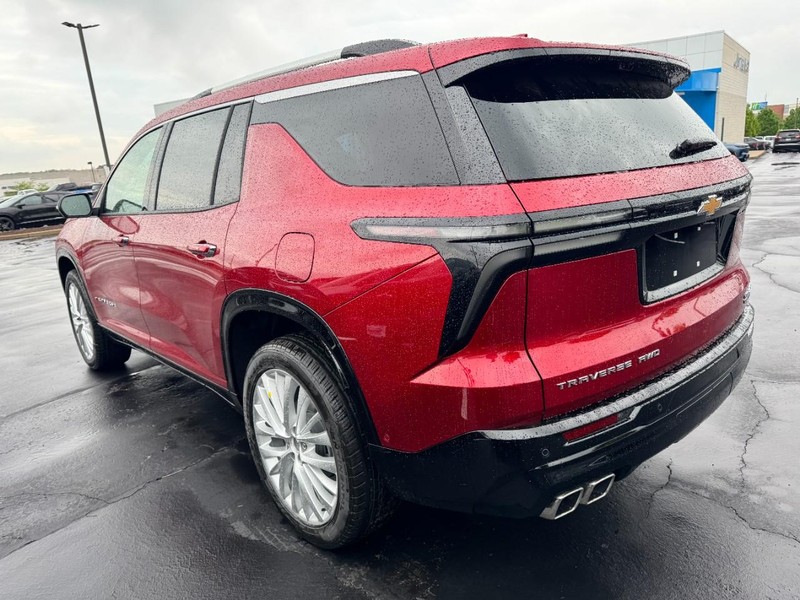 Chevrolet Traverse Vehicle Image 05
