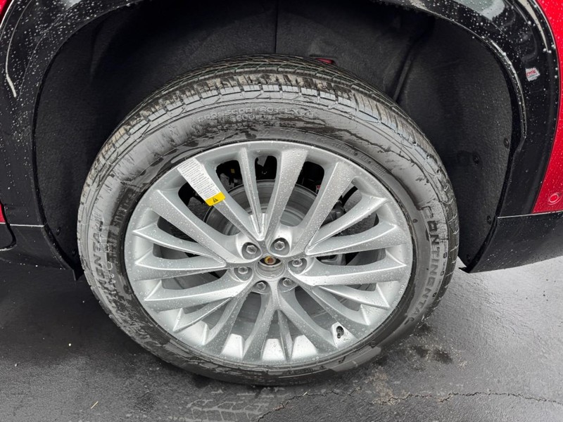 Chevrolet Traverse Vehicle Image 06