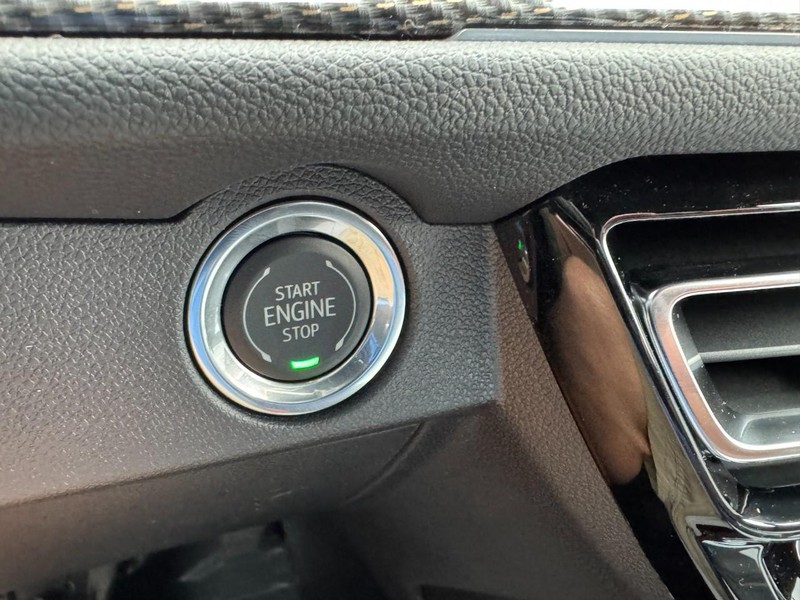 Chevrolet Traverse Vehicle Image 17