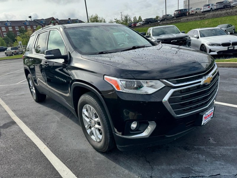 Chevrolet Traverse Vehicle Image 04