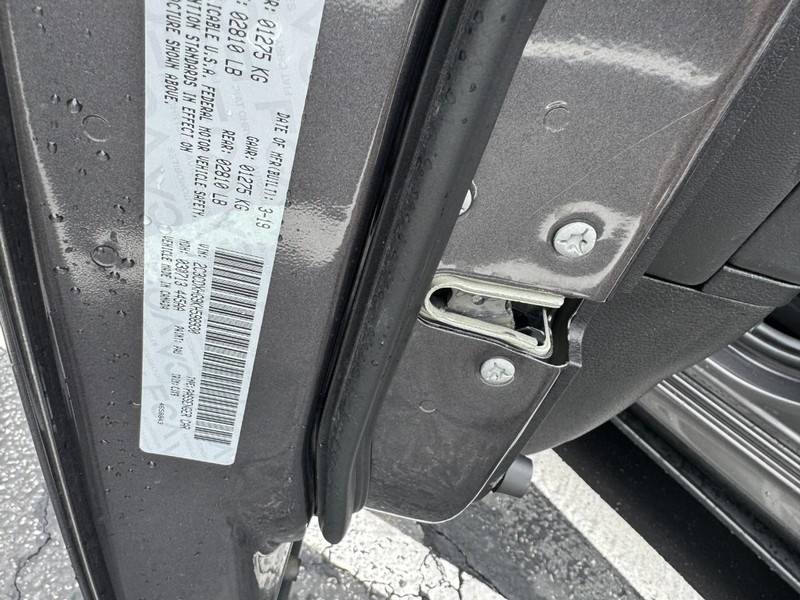 Dodge Charger Vehicle Image 25