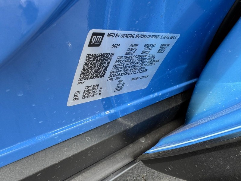 Chevrolet Equinox Vehicle Image 18