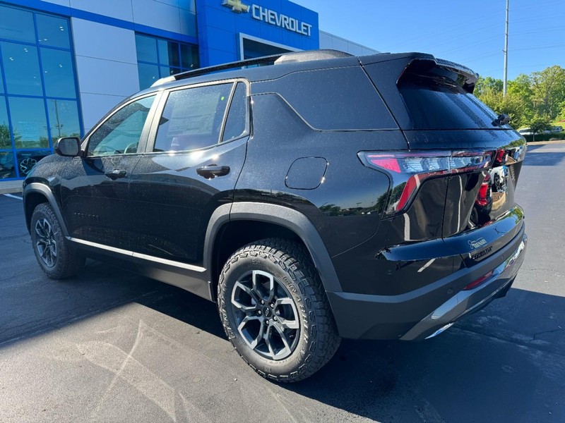 Chevrolet Equinox Vehicle Image 05
