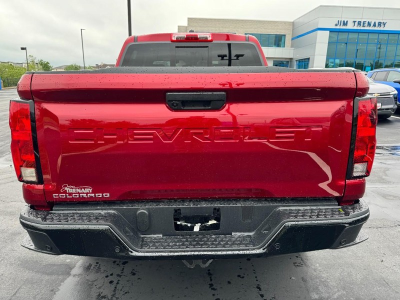 Chevrolet Colorado Vehicle Image 04