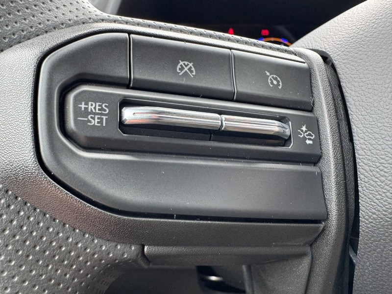 Chevrolet Colorado Vehicle Image 10