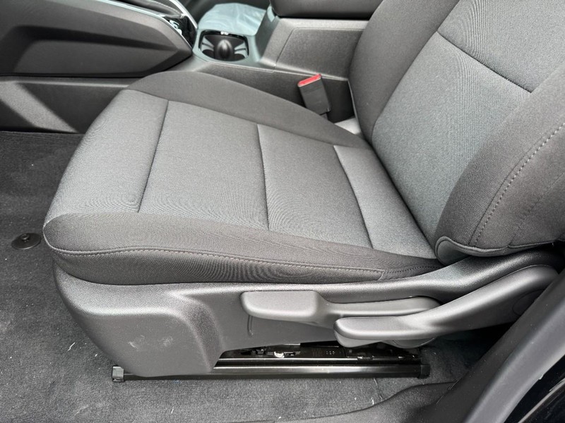 Chevrolet Colorado Vehicle Image 08