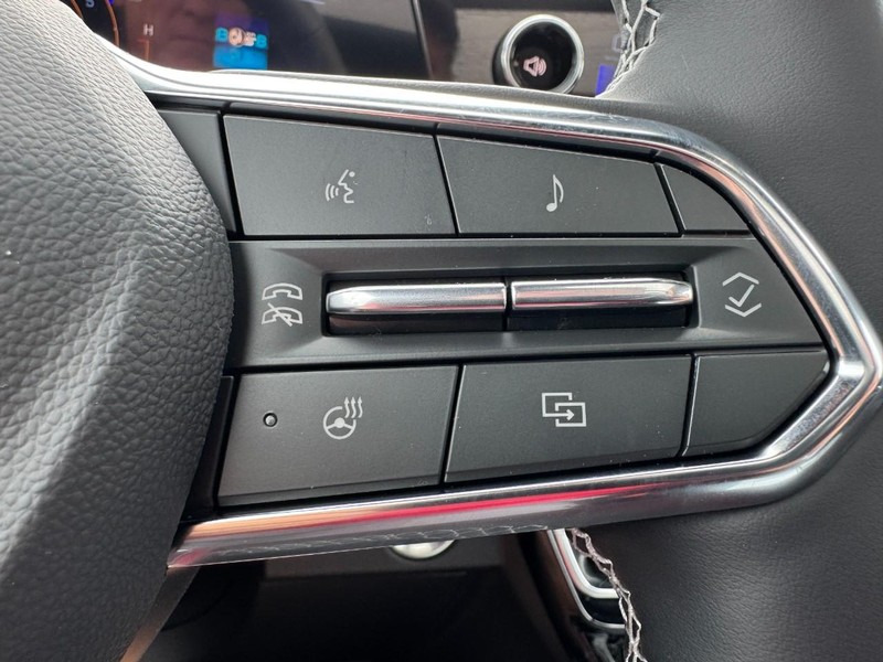 Chevrolet Traverse Vehicle Image 13