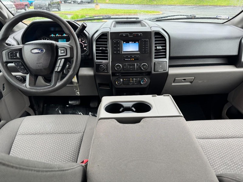Ford F-150 Vehicle Image 11