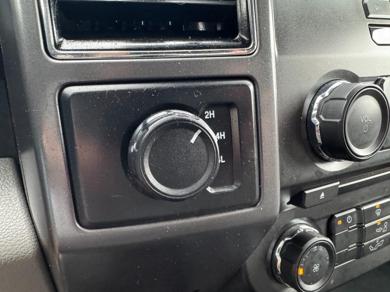 Ford F-150 Vehicle Image 20