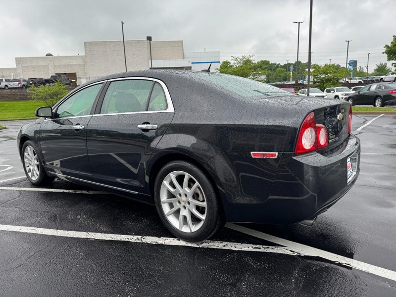 Chevrolet Malibu Vehicle Image 05