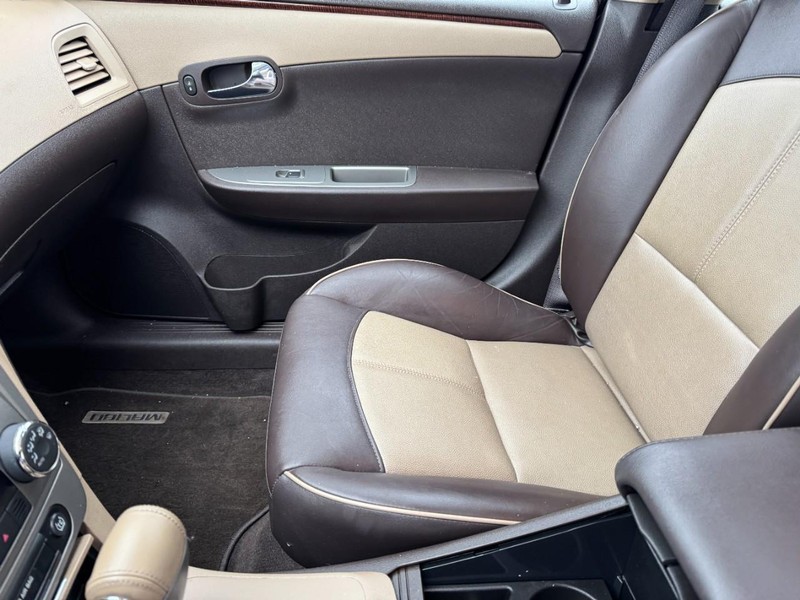 Chevrolet Malibu Vehicle Image 14