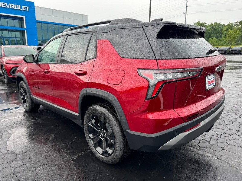 Chevrolet Equinox Vehicle Image 05