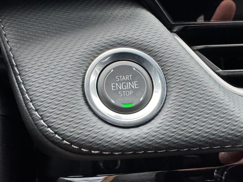 Chevrolet Equinox Vehicle Image 17