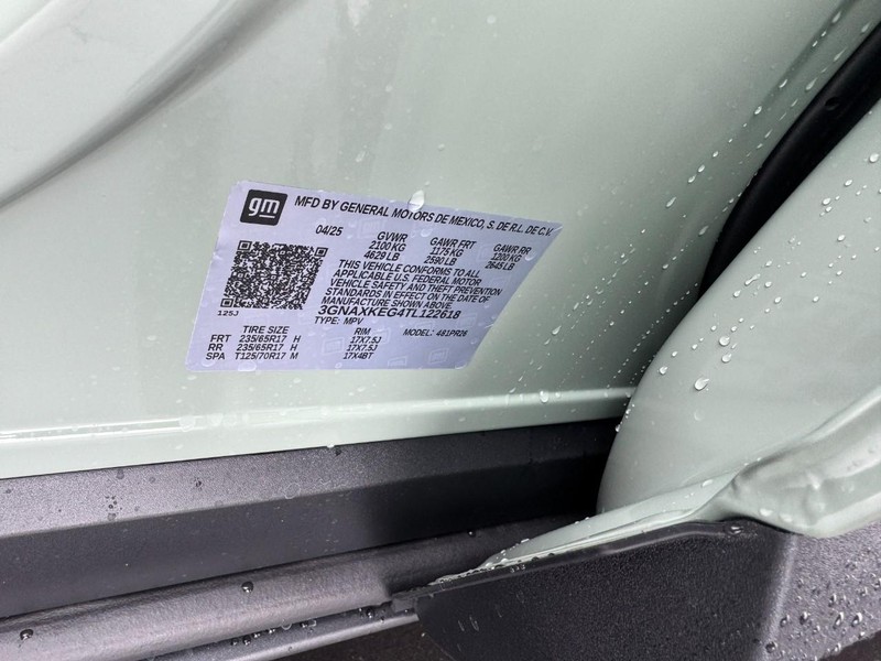 Chevrolet Equinox Vehicle Image 18