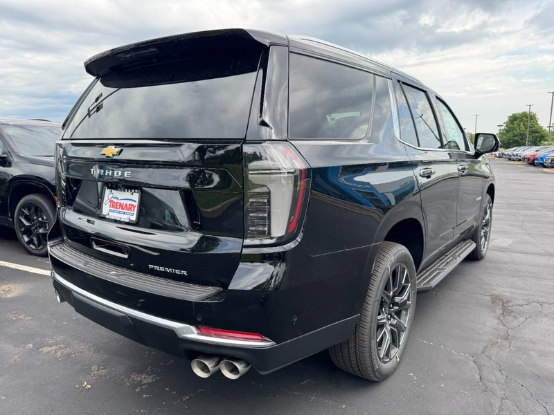 Chevrolet Tahoe Vehicle Image 03
